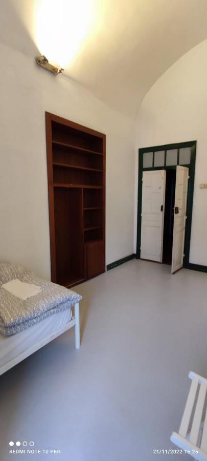 Hostel Raymundo Évora Esterno foto
