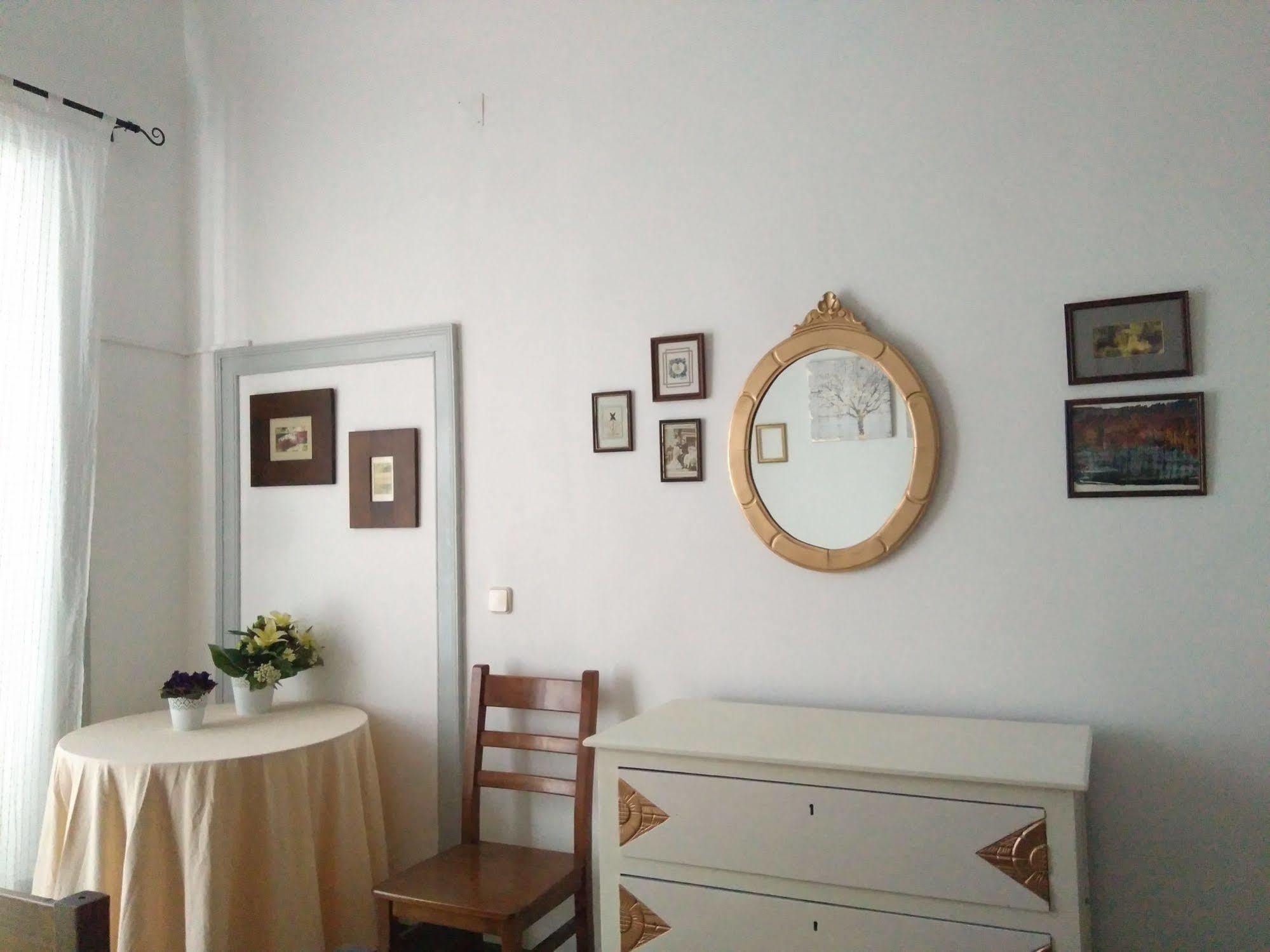 Hostel Raymundo Évora Esterno foto